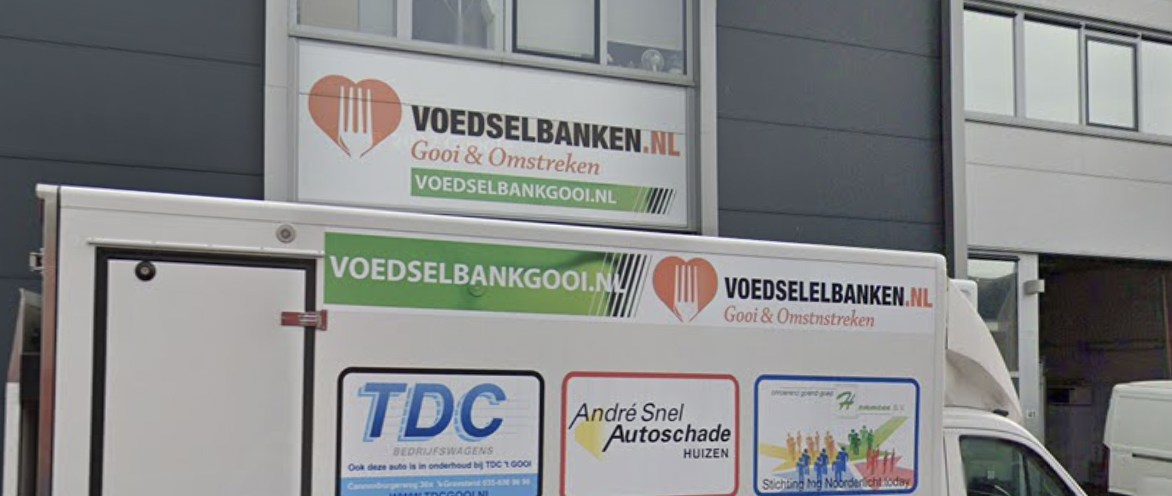 De voedselbank in Hilversum versoepelt hun normen voor voedselpaketten