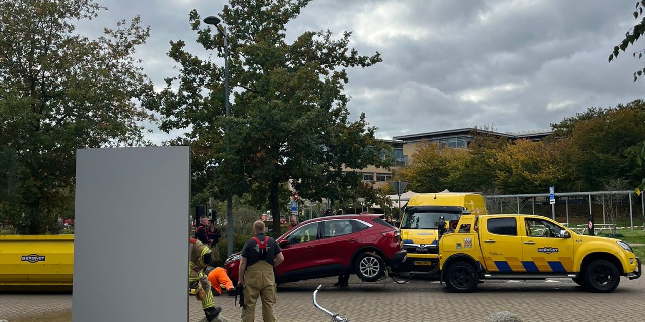 Brand in parkeergarage kantoor Nike europa