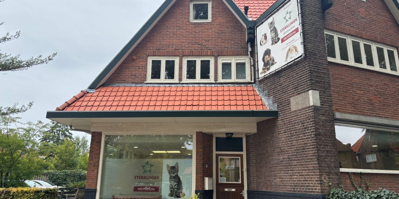 Op Dierendag zorgt Sterkliniek Dierenartsen Hilversum niet alleen voor cadeautjes voor de dieren, maar ook voor de baasjes
