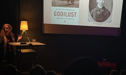 Nieuw boek belicht vergeten historische vrouwenleven.