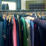 Kleding met een verhaal: Elise vertelt over haar weggeefwinkel