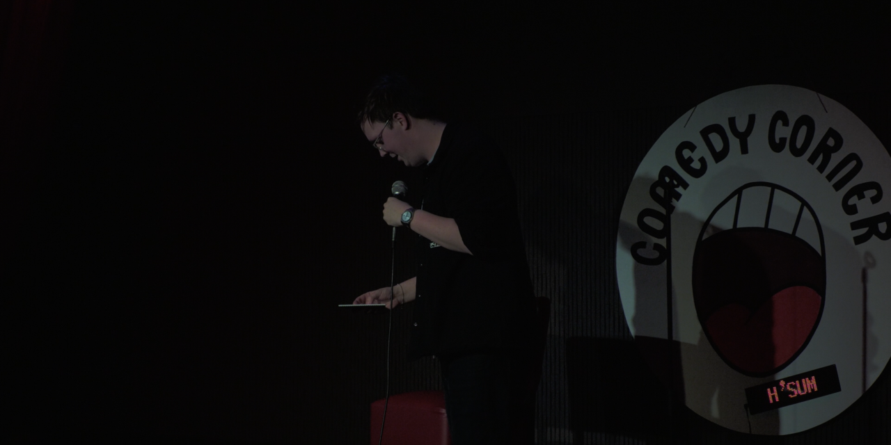 Comedy Try-Out show in Hilversum geslaagd: ‘Er is geen beter gevoel dan publiek laten lachen’