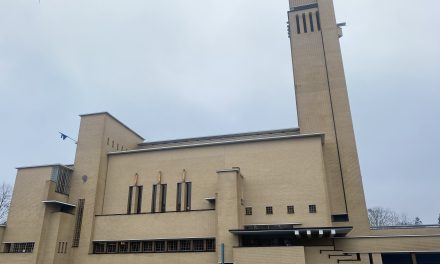 Helft van de inwoners in Zuidwest, Noordoost en Hilversumse Meent kampt met overgewicht