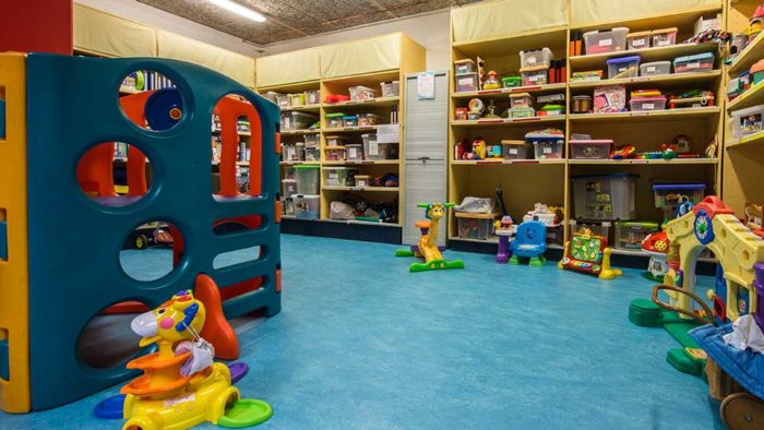 Speelotheek ziet groei door dure speelgoedprijzen en aandacht voor duurzaamheid