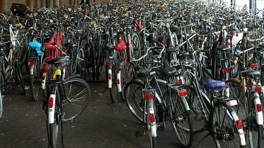 Fietsdiefstal blijft probleem rond station Hilversum