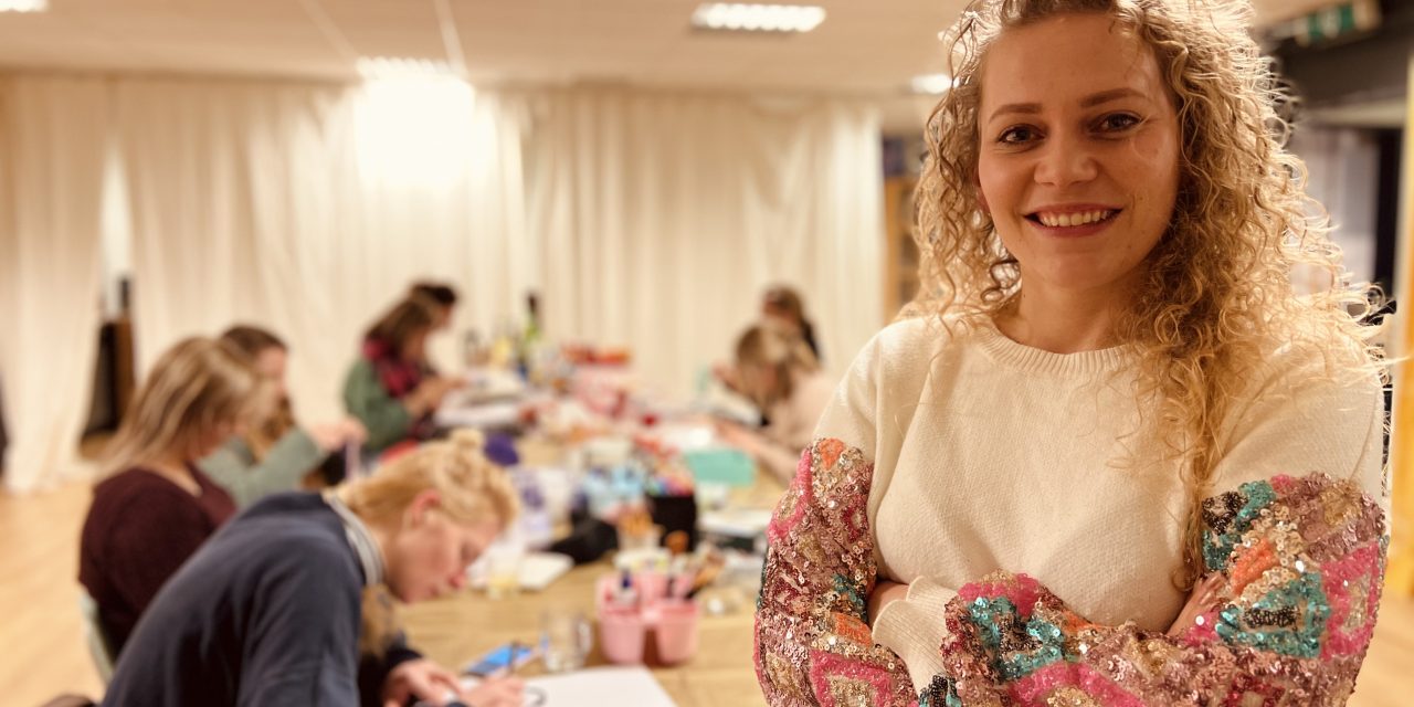 Eva Löbker maakt van Houten een creatieve ‘Happy Place’