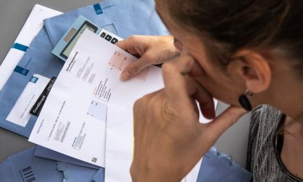Aantal huishoudens met schulden in Houten stijgt met ruim 30 procent: ‘Slechts de helft bereikt hulp’