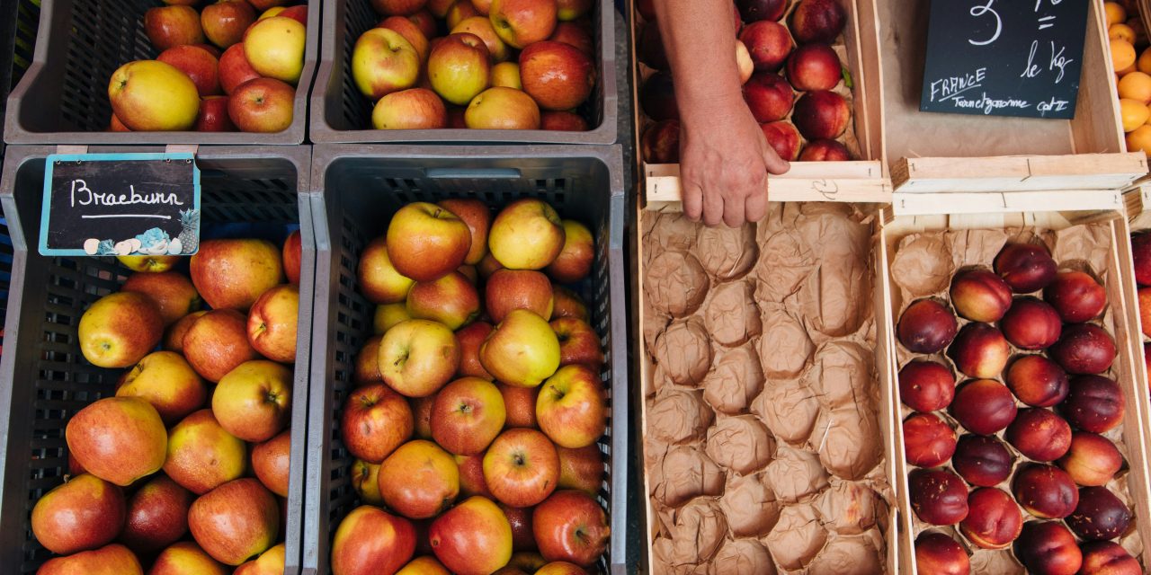 Herfst op de weekmarkt in Houten: ‘We doen gewoon een dikkere trui aan’