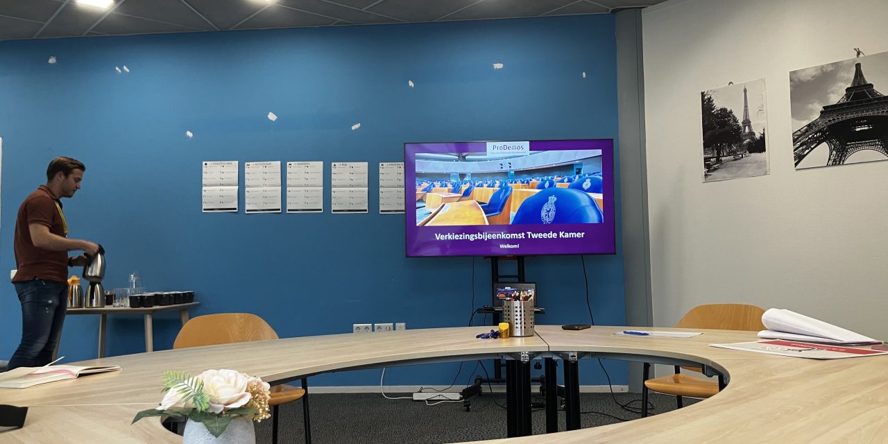 Ondanks de nabije Tweede Kamerverkiezingen lage opkomst bij ´verkiezingsbijeenkomsten´ in de regio.