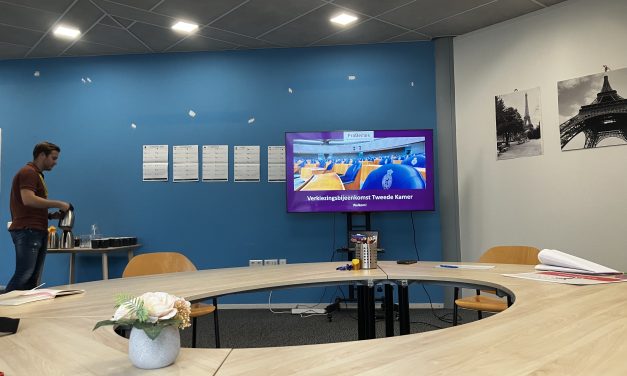 Ondanks de nabije Tweede Kamerverkiezingen lage opkomst bij ´verkiezingsbijeenkomsten´ in de regio.