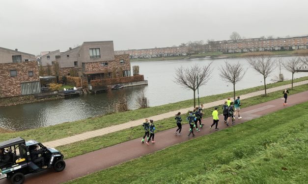 Houten geeft 3FM-dj’s vleugels tijdens ultramarathon