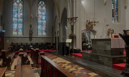 Sacristie Onze-Lieve-Vrouwe-ten-Hemelopnemingkerk HOUTEN beroofd.