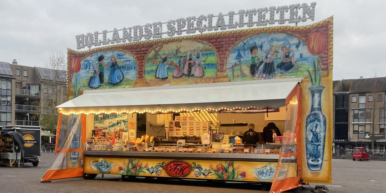 Oliebollenkraam op ‘T Rond speelt in op virale TikTok trends