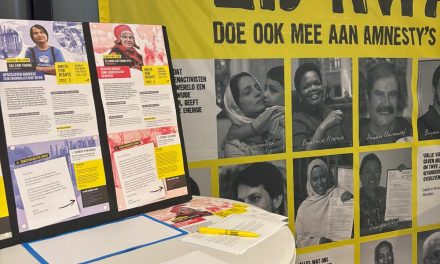 Met één handtekening een verschil maken: derdejaars scholier zet zich in voor mensenrechten