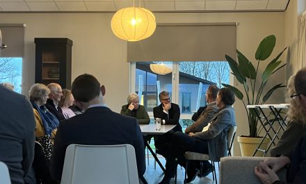 Rondetafelgesprekken Houten met commissaris van de koning