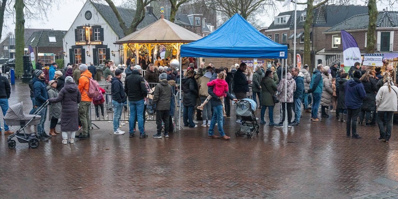 Glühwein op t plein: een gevoel van verbondenheid