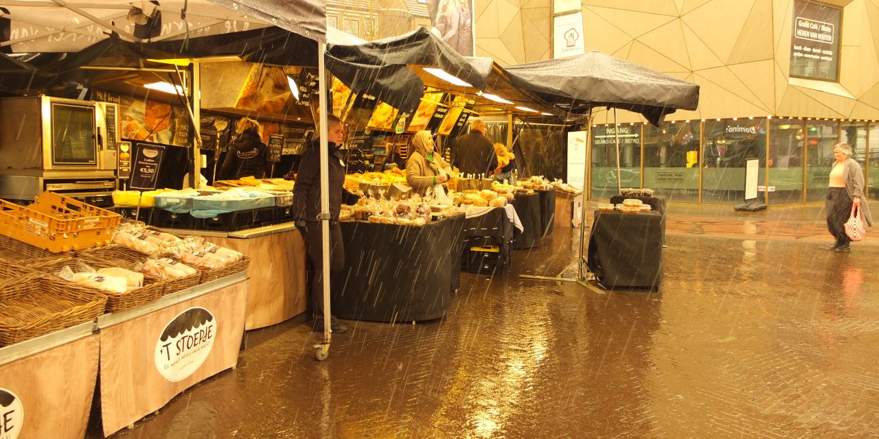 Houten – Markthandelaren van Houten merken géén daling in markthandelaren ondanks landelijke daling