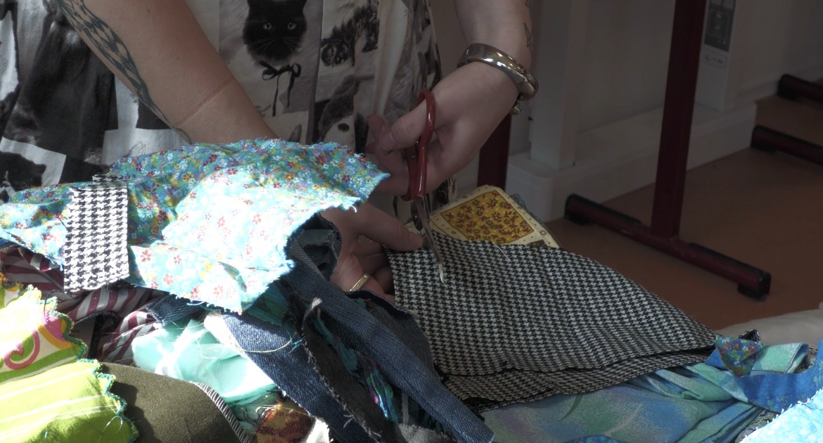 Creatief met kleding op Internationale Vrouwendag