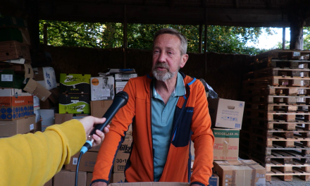 Voorbereidingen boekenmarkt Amnesty Houten in volle gang