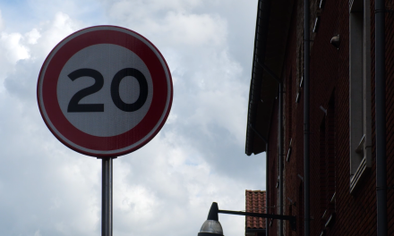 Het eerste fietspad met een maximumsnelheid ligt in Houten