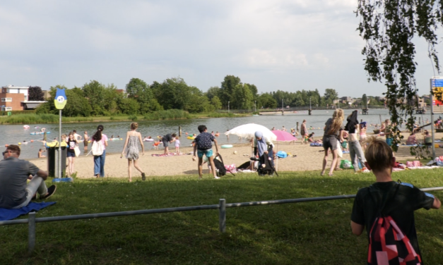 Drukte bij de Rietplas in Houten door zomerse temperaturen