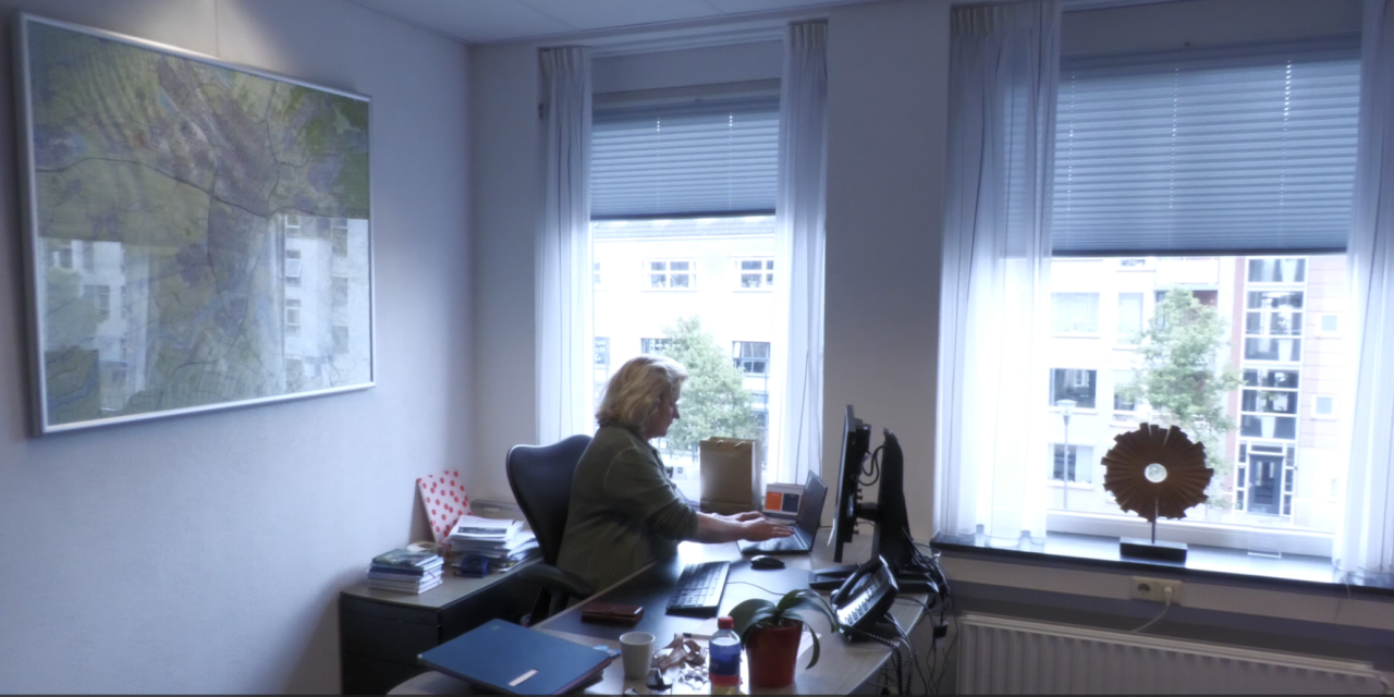 Het politieke verhaal van Will Kosterman: passie, uitdagingen en haar band met Houten