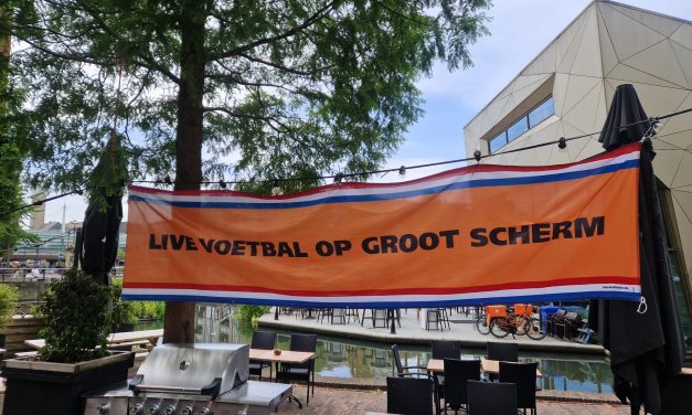 Houten hoopt te profiteren van WK