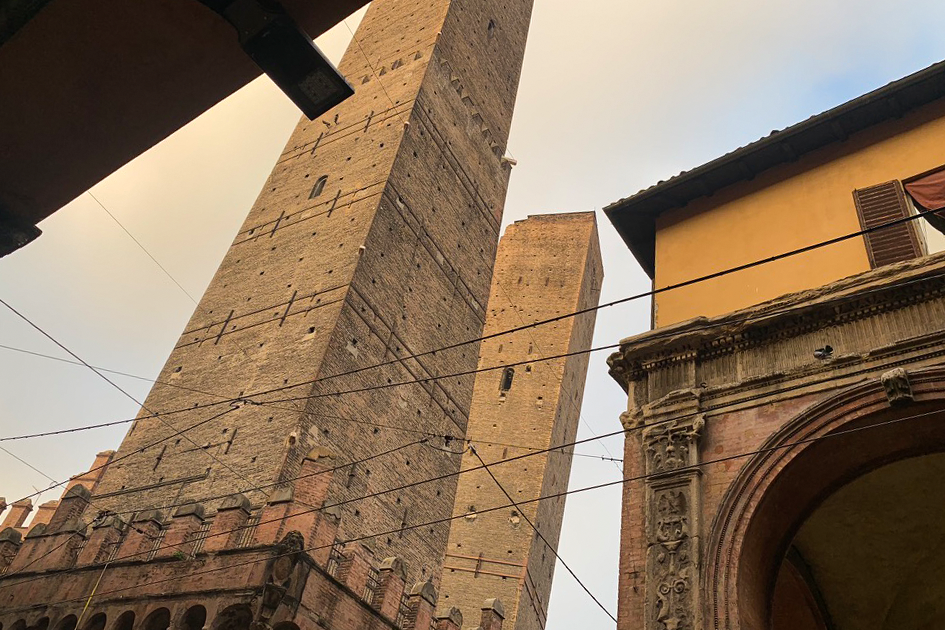 Bologna’s Garisenda Tower and the challenge of the tilt