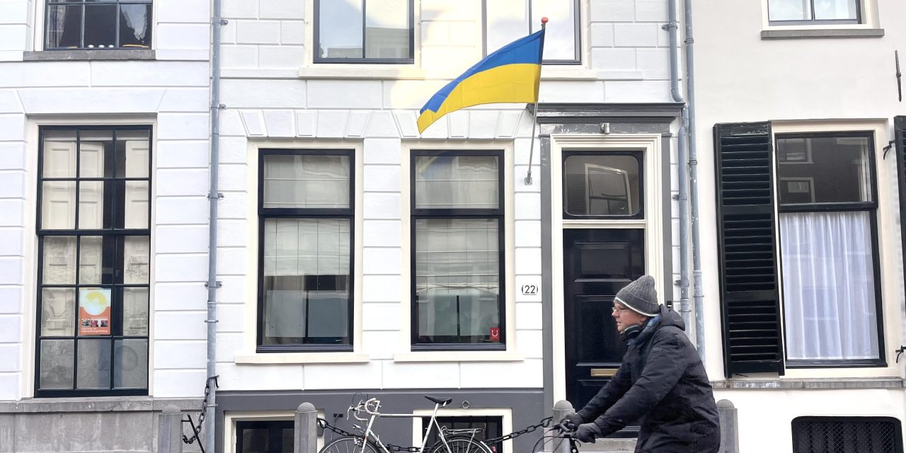 The disappearance of Ukrainian flags in Utrecht: a shift in solidarity