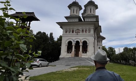 Romania’s youth is losing faith