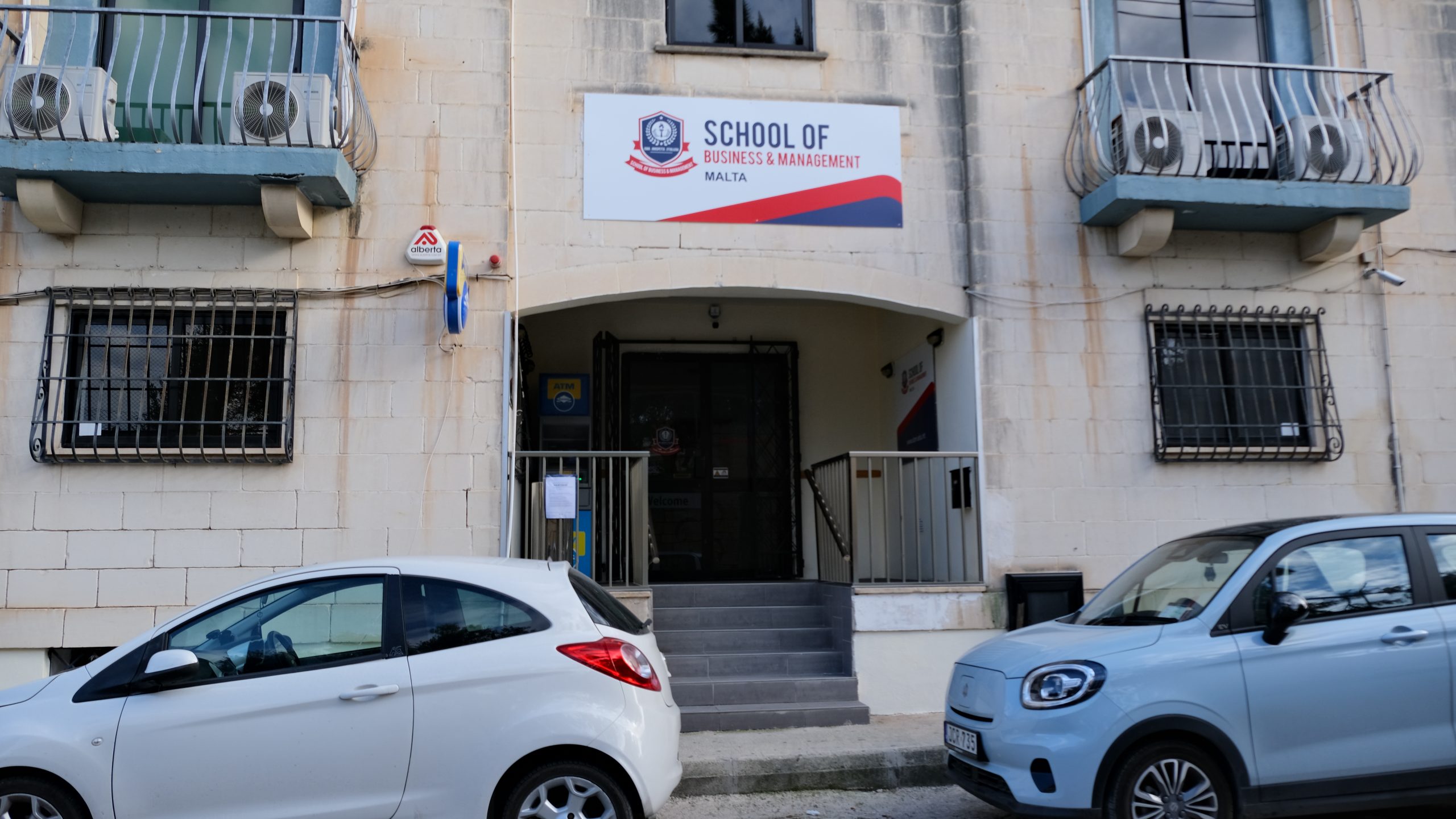 Location where the IEU was previously located, but where a new private school is currently established. Photo: Chimène de Jonge