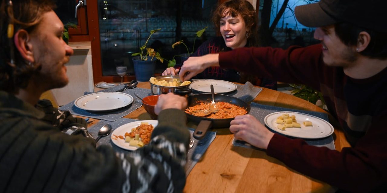 The quiet rules of Dutch family dinners