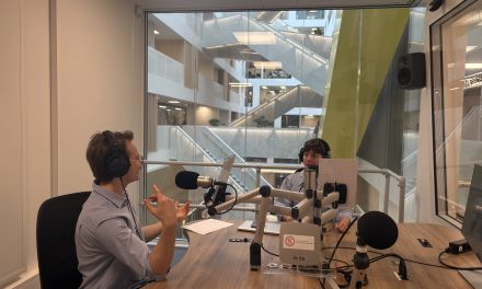 Shaping Identities in a Digital World: Radioshow