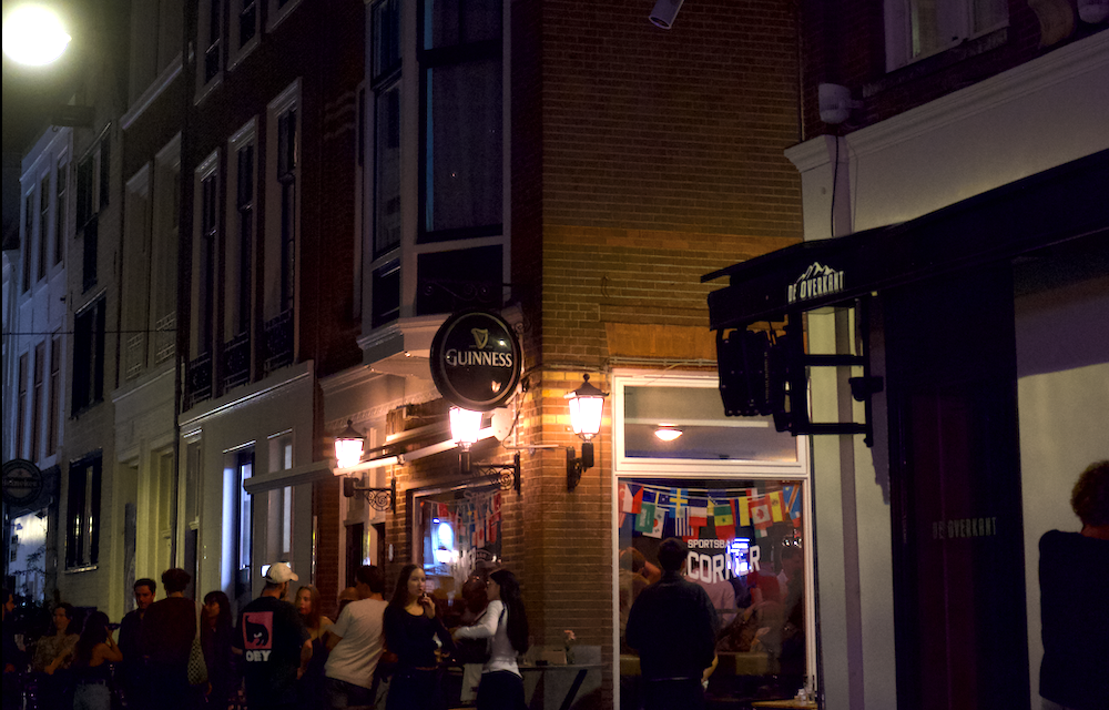 Shush, The Hague: Can Light Projections Quet Noisy Nightlife?