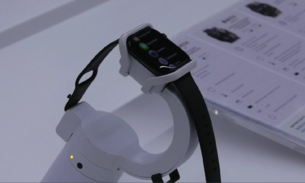 Factcheck: polsbandjes van smartwatches blijken vooralsnog niet direct te linken aan gezondheidsrisico’s