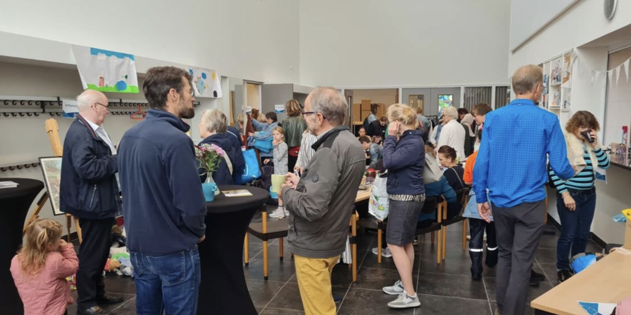 Weggeef- en ruilmarkt in Leidsche Rijn