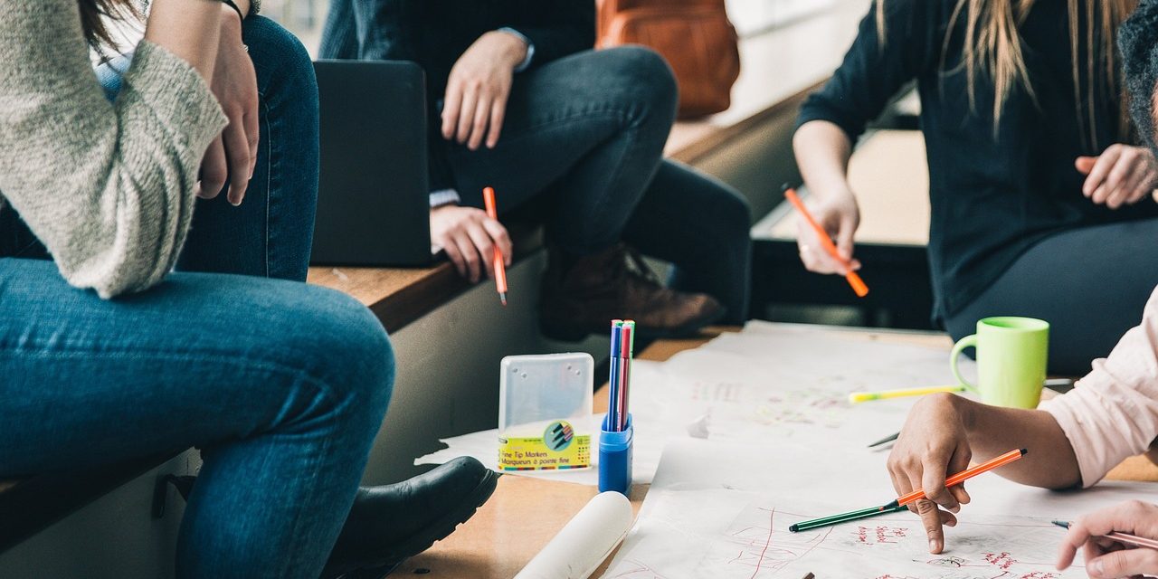 Eén stage, meerdere deadlines: hoe combineer je het met school?
