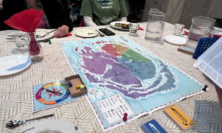 Verbinding zoeken door middel van eten en spellen