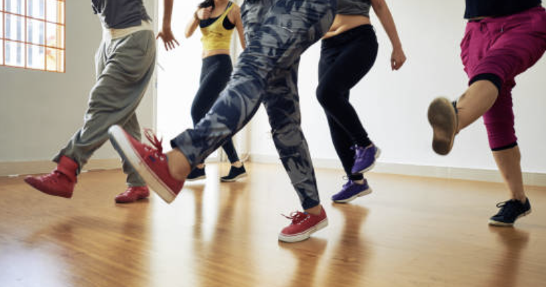 Dance-fit Ladies Only is er voor alle vrouwen die vrij willen sporten