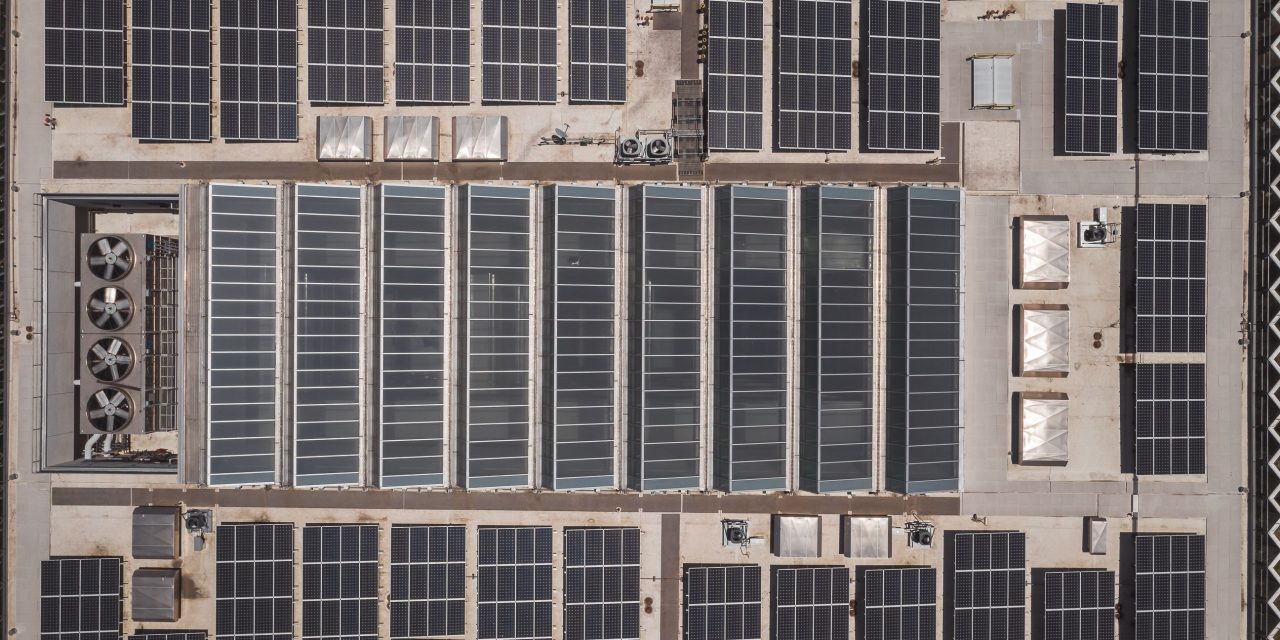 Grote daken cruciaal voor Utrechtste zonne-energiedoelen