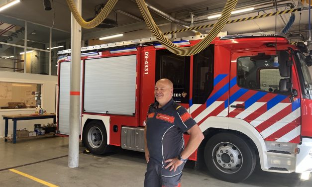 De man die nooit stopt met blussen