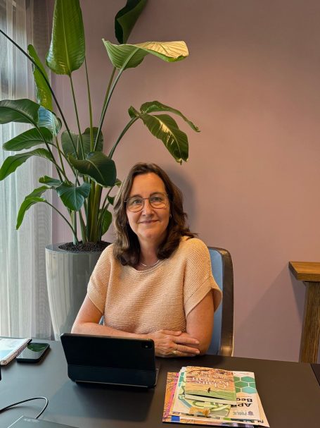 Mieke Baltus, burgemeester van Lelystad, over haar ervaringen als vrouw in de politiek. Marit van Ens