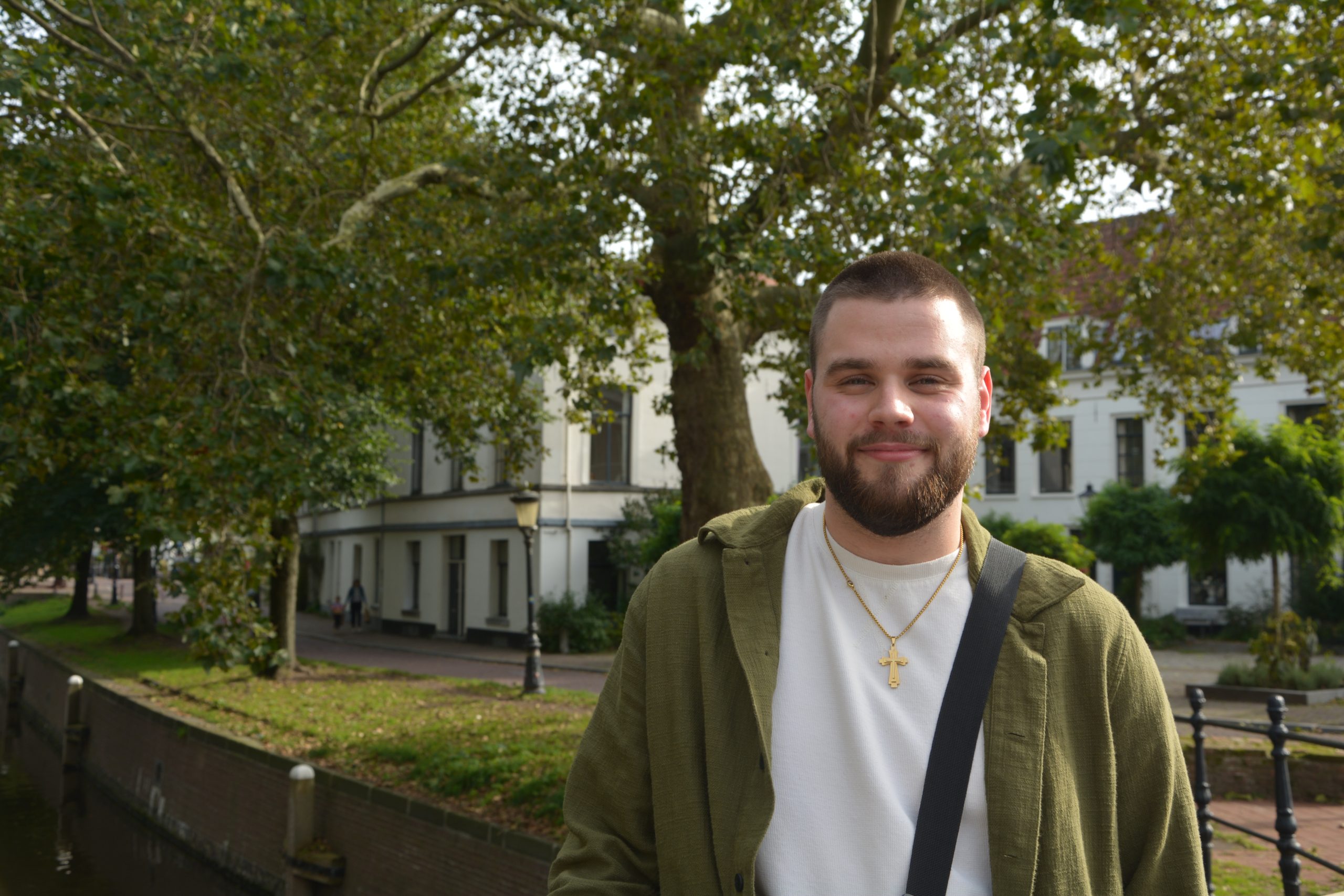 Jasper (23) vertelt over zijn geloof. Beeld: Michelle Habets