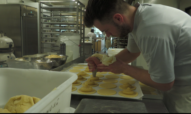 Zuurdesembrood bakker Peter en zijn werk