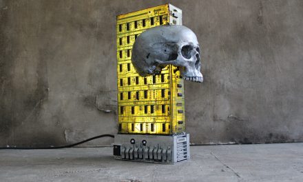 Kunst uit afval e-waste krijgt een tweede leven