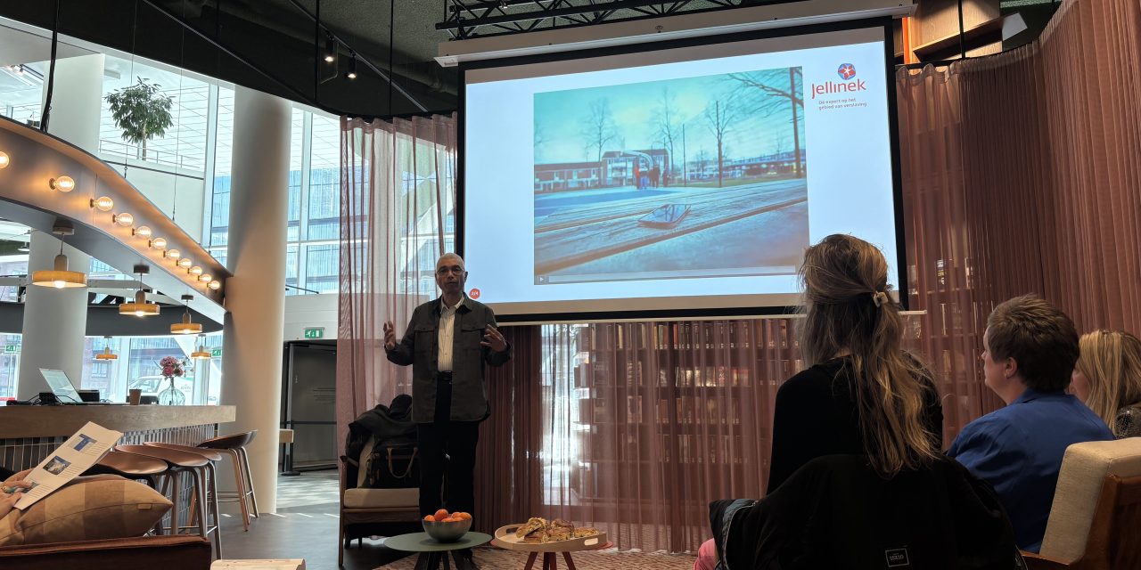 Lezing in bibliotheek Nieuwegein legt de verontrustende realiteit van de e-sigaret bloot