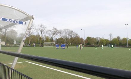 Basisschool De Zandbloem grote winnaar schoolvoetbaltoernooi