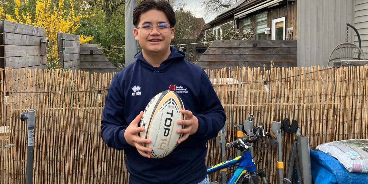 Enzo Amatsaleh (14) krijgt kans bij Franse rugbyclub