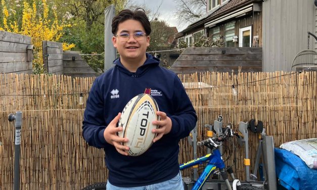 Enzo Amatsaleh (14) krijgt kans bij Franse rugbyclub