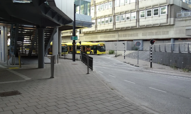 Tijdelijk geen trams van en naar Nieuwegein: Reizigers vinden hun weg met de bus